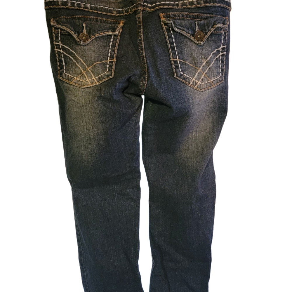 Red Rivet Women's Dark Blue 3/4 Jeans